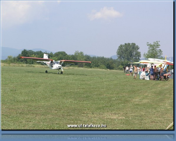 p7088846