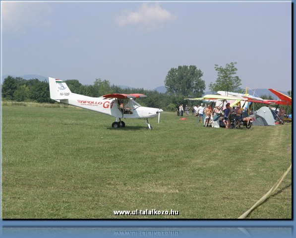 p7088848