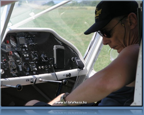 p7088866